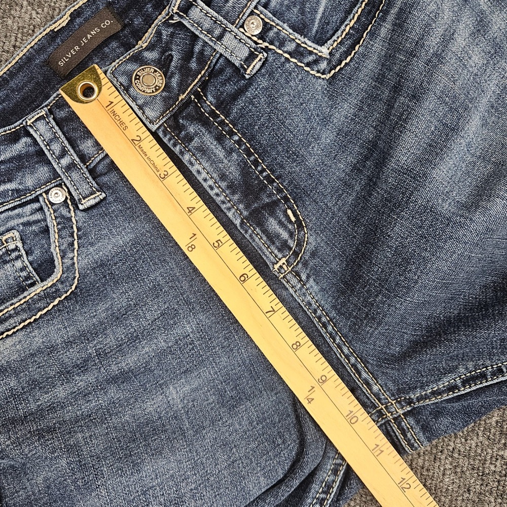 Silver Suki Bootcut Jeans Women's 31 Mid Rise Dark Wash Denim Stretch Casual Y2K - Picture 4 of 8